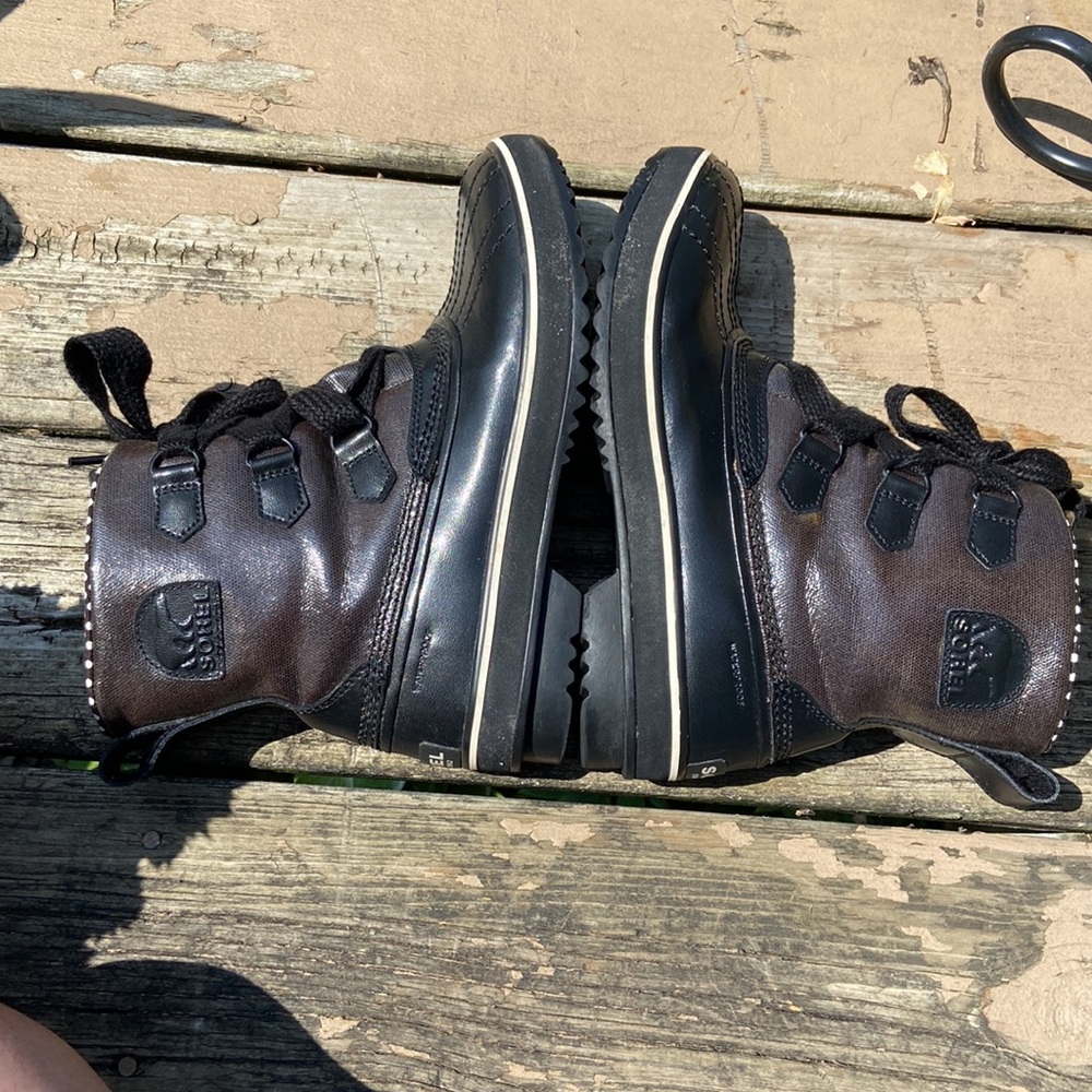 Sorel Tivoli Rain Boots Women’s Sz 8 Blk/Brwn Gently Used-Nice Ready For Fall! - Picture 8 of 17